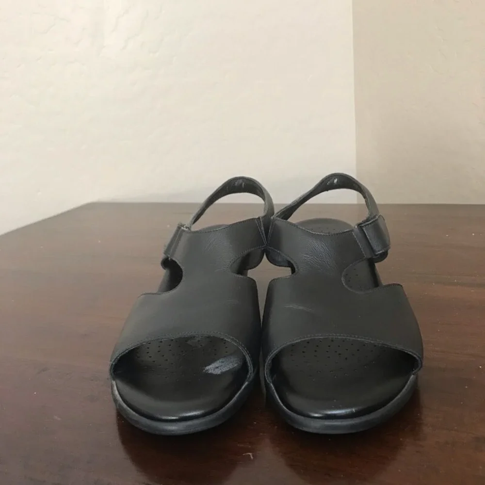 Sas Tripad Comfort Womens Slingback Sandals Black Low Block Heel Hook & Loop 9 N
